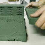 Piastrella modulare autobloccante drenante per esterno piscina campeggio 40x40 - immagine 4