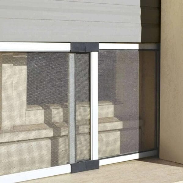 ZANZARIERA ESTENSIBILE C/SPAZZOLINO Zanzariera estensibile adattabile per finestra porta Bianco ral 9016 Ribaltabile - immagine 1